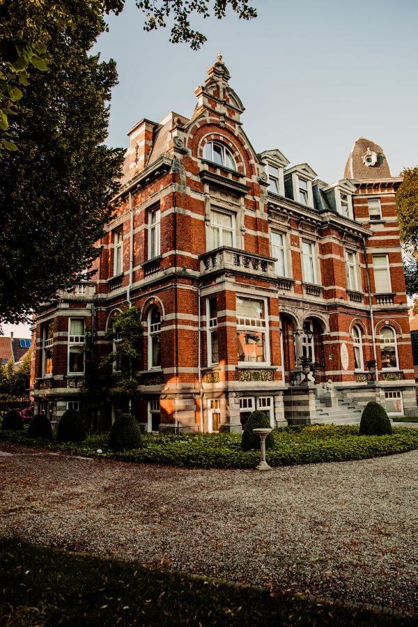 B&B 'T Kasteel & 'T Koetshuys Veurne Exterior foto