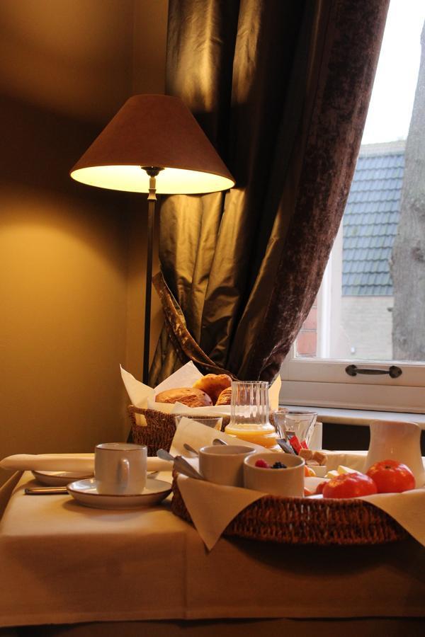 B&B 'T Kasteel & 'T Koetshuys Veurne Habitación foto
